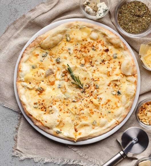 Pizza Quattro Formaggi